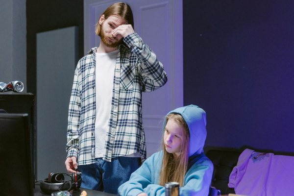 What are the best practices for implementing AI in edge devices for real-time analytics?